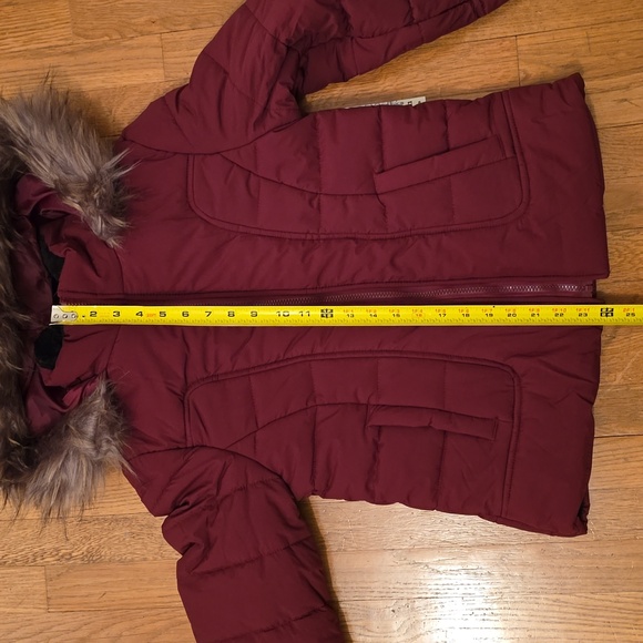 MARALYN & ME WOMENS JUNIOR SIZE PURPLE FAUX FUR HOODED ZIPPERED COAT SIZE MEDIUM - Picture 13 of 16